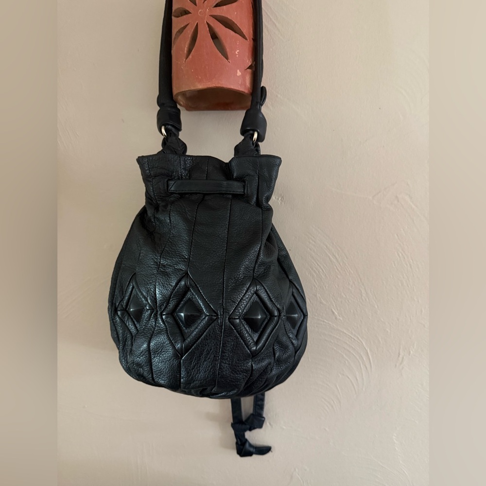 Elliott Lucca Black Leather Bucket Boho Bag - Picture 2 of 6